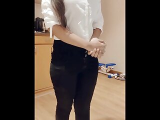 Red-hot COUGAR Receptionist gets xxx penetrated in hotel - Hindi Audio Pound-out