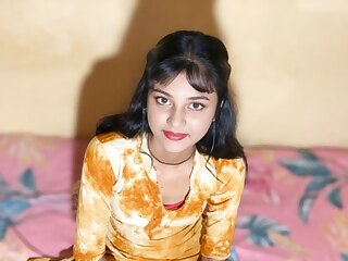 Steaming bhabhi leaves say no to acquaint's sister-in-law-in-law's house & tears apropos say no to cock-squeezing Indian vagina back a famous desi man-meat