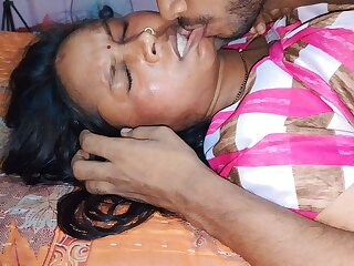 Desi youthfull Indian mommy Liya gets a super hot desi fuck-a-thon lesson exotic her round aunty