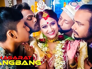 Desi Aunty gets her very first group mating with four Husbands in Suhagarat ( Working Video)