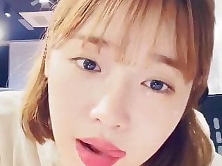 Yoojung's Tempting Tongue Have fun