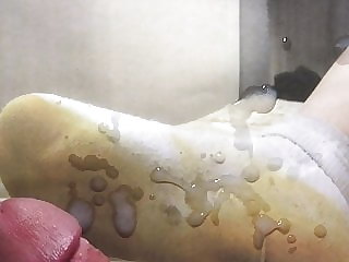 Dirty socks cum tribute