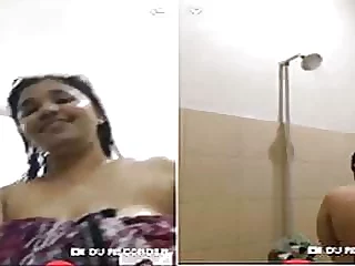Today Exclusive- Sexy Bhabhi Bathing On Video...