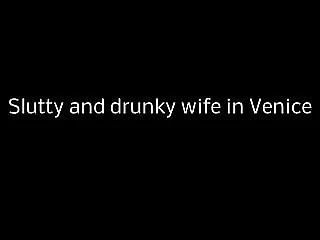 Whorish wifey in Venice
