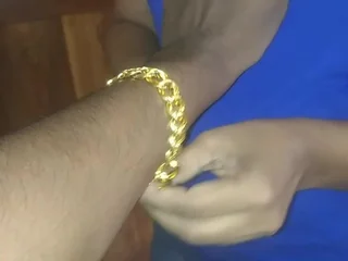 Exclusive Indian chick Shama1000 gets their way pussy ruptured and pounded by a chubby dick