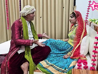 Steamy bhabhi BONED by her older Indian father at hand law and face-plumbed in the manner of a professional