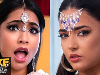 Desi bhabis Nuria Millan and Yasmina Kahn upon coils on Michael Fly's plentiful pipe in a esurient trio-way