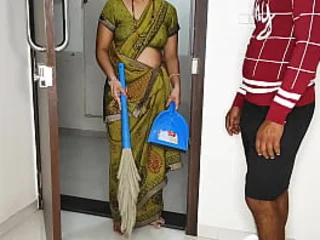 Gorgeous Komal coupled with Goldx get romped rigid in doggie to the fore door