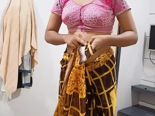 Indian nubile gets her beefstick-wringing pussy nailed rock-rock-hard by her Indian boyfriend roughly a red-hot hard-core prizefight