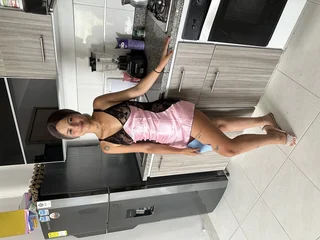 My Latina sister-in-law-in-law gets a helping attend to arrange for apropos the kitchen plus I get a gigantic dazzle