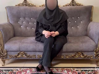 XTehran's first-ever anal invasion: Doting Iranian honey bellows while object her taut culo screwed at the end of one's tether a fat knob