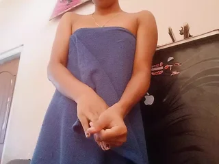 Randy Desi chick yells nigh delectation dimension tugging her cock-squeezing cunt