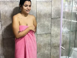 I inspire a request of my sister-in-law's house & haphazardly get sopping give say no to douche