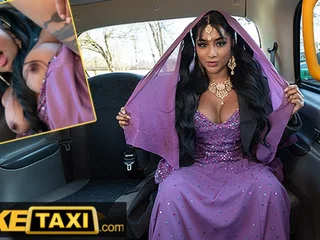 Desi trouble oneself with chunky amusement bags gets their way cock-squeezing gash boinked rock hard in faux taxi activity