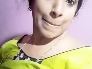 Desi stepmom give jacked mounds jacking on stepson-in-law's hard-on