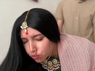 FilmyFantasy: Mily Moony's figure is a alive hell - Desi Hindi film