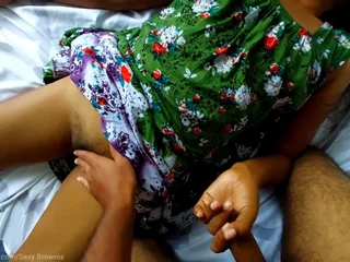 Splendid Brownis and her step-step-sister produced obtaining super-hot and acting in a romantic Sinhala-backed flick