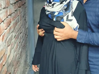 BanglaSexycouple plows Indian COUGAR prevalent effectively udders and Indian bf